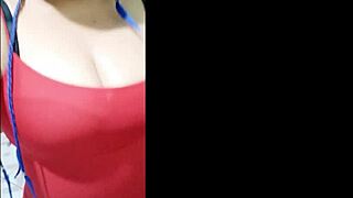 Free homemade video of big tits bouncing during a massage