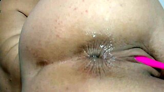 Emmacollins MFC camgirl has some hot anal scenes