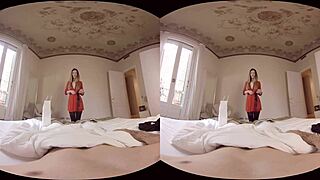 Shopping in virtual reality turns into an erotic experience