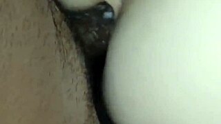 I have a big ass and I like to get fucked in the ass and worship my master’s ass as well