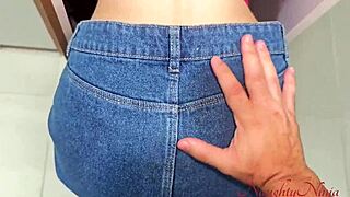 Accidental stranger: big cock meets curvy MILF in doggystyle