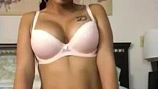 Steamy webcam show of a Cuban beauty shaking her ass and showing off her big butt in her bra and panties
