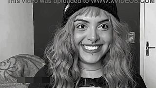 Solo girl with an extra chill gives a softcore blowjob