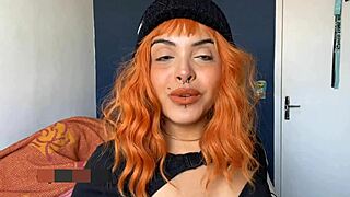 Solo girl with an extra chill gives a softcore blowjob