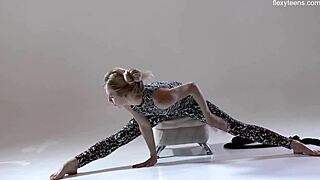 Russian Hairy Gymnast Rita Mochalkina Shows Hot Naked Moves