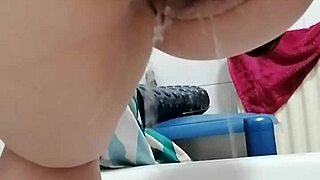 Girlfriend’s Secret Piss Play Caught from Behind View