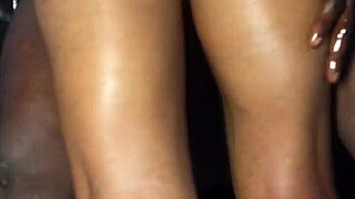 Man, thigh fuck with handjob and fingering feels insane on her curvy laps