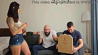yo, wanna watch wet pizza delivery bille star take 3on1 dp and messy cum?