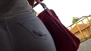 Yo, did you see that gostosa on the bus with an amazing ass?