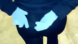 Madura Culona Teases in See-Through Leggings on Public Streets
