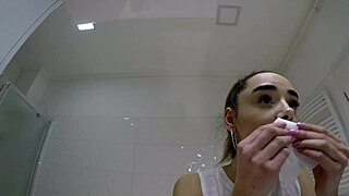 Two amateur college girls tricked into porn at fake photoshoot