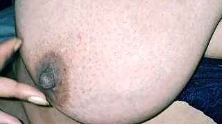 Desi Indian Bhabhi Shows Off Huge Juicy Boobs in Close-Up
