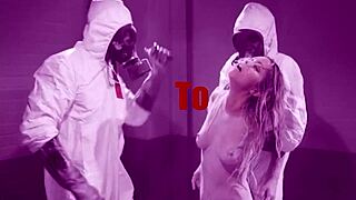 Ibu tiri tebal Natasha Nice ajar pelajaran penting