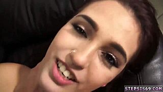 स्क्वर्टिंग टीन 18+ बैलेरीना हैरी कास्टिंग सेशन में एक्सप्लॉइटेड