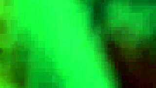 أخت زوجة صدر كبير بتأمر أخ زوج بتنظيف شرجها الكبير