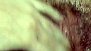 BBW Žena Dobija Intenzivno Fistovanje