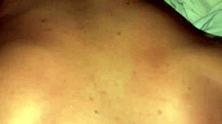 гей рижавец язди грубо с гигантски кур в тесен дупка