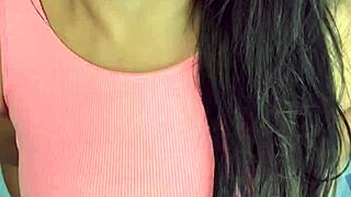 Yo, vil du følge meg og suge av treneren på gymmen med guidede jerk-off instruksjoner?