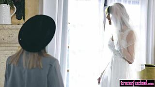 Hei, ai văzut Mireasa Travesti Korra Del Rio fute mica Lola Fae înainte de nuntă?