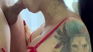 แอคชั่นร้อนกับแฟนในห้องนั่งเล่นอพาร์ตเมนต์ - Drii Cordeiro