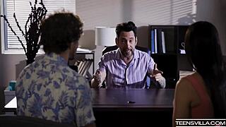 Sangat Luar Biasa! Seth Gamble, Chanel Camryn Dan Lagi Dalam Aksi POV Liar 😍