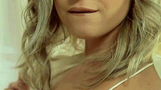 도미네이트 유로베이브가 와일드 본디지 씬에서 보지 자위해! 지금 봐!