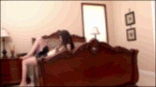 अठारह 18+ साल की कोर्टनी स्टार अपने हॉर्नी ब्लैक स्टेपडैड को सेड्यूस करती है