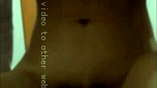 Gadis Cina kurus tunggang kote kecil 18+ dengan keperluan putus asa tulen