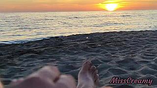 😏 flashing my cock to stepdaughter on public beach at sunset... she jerks me off to cumshot in front of everyone!!
