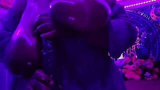 Worship this plump purple bbw with huge natural tits!