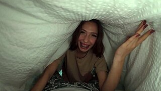 good morning babe surprise kisses under sheets then suck him off 😘👅💦