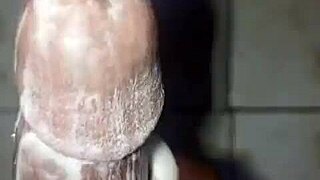 wetjuicypussy1 made this masturbation vid just for juicy african lovers