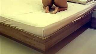 mi madrastra shakes that big ass and i can't resist fucking her pussy till i cum