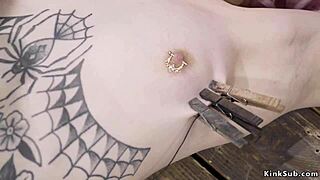 damn, that pale slave's ass takes brutal dungeon whips!
