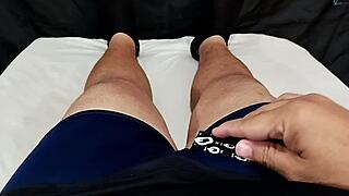 bought thick toy for american girlfriend to squirt hard while i work cuckold style