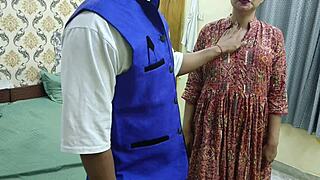 Beautiful Indian Bhabhi Rides Cowgirl Fucks Doggystyle In Hot Romantic Milf Chudai