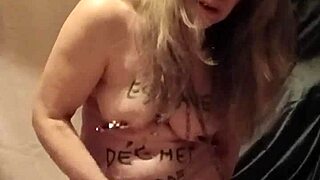 esclave does wax play and dildo session alone