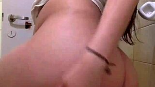 Stepdaughter sent me her naked bathroom video