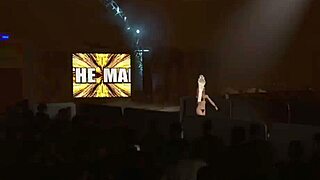 becky lynch makes a stunning bikini entrance in wwe 2k26