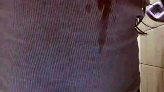 Stepdaughter sent me her naked bathroom video