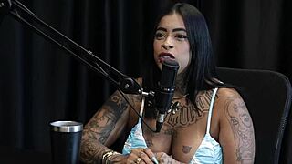 sempre foi garota de programa no red