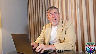 Traveling tutor takes control fast