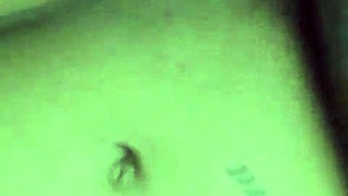 Novinho Se Raspando E Depois Vendo Porno E Batendo Punheta