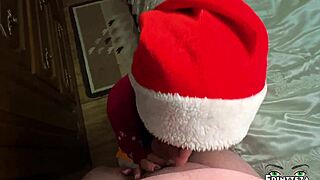 christmas fucking my hot step mom on the bed creampie in pussy
