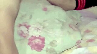 peruvian amateur babe gets fucked doggystyle in bedroom