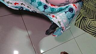 Loira and morena love rough anal in costumes