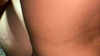 Estudio con mi hijastra latina hacemos un descanso dulce