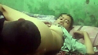 Menjilati memek close up