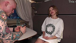 Stranger pounded my pussy on train 😈