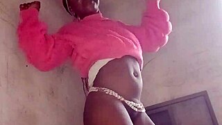 crazybitch dances naked showing pussy and ass close up